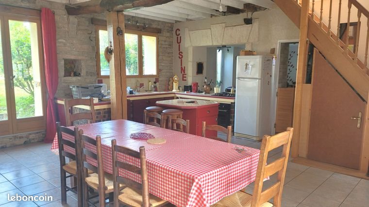 Maison à vendre, 135m², Lichères-près-Aigremont