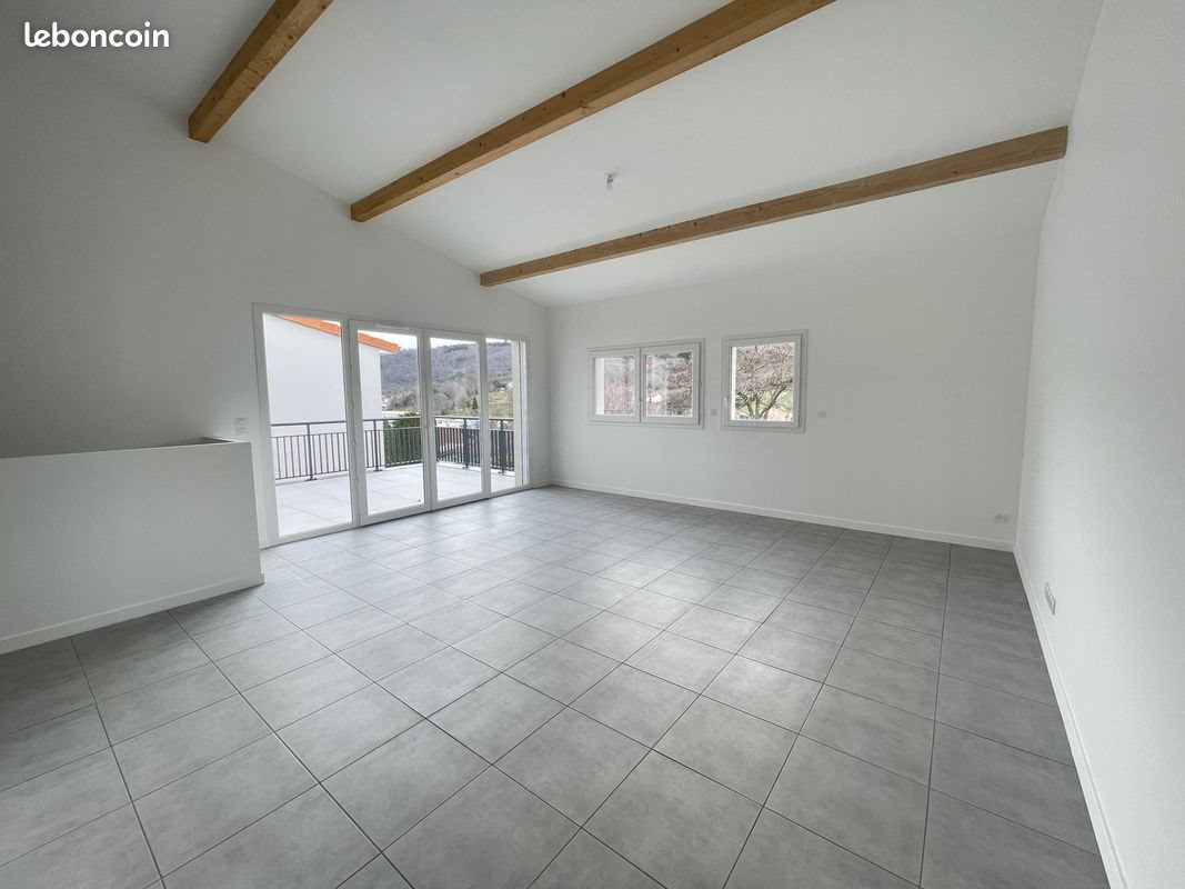 Maison à louer, 123m², Romagnat