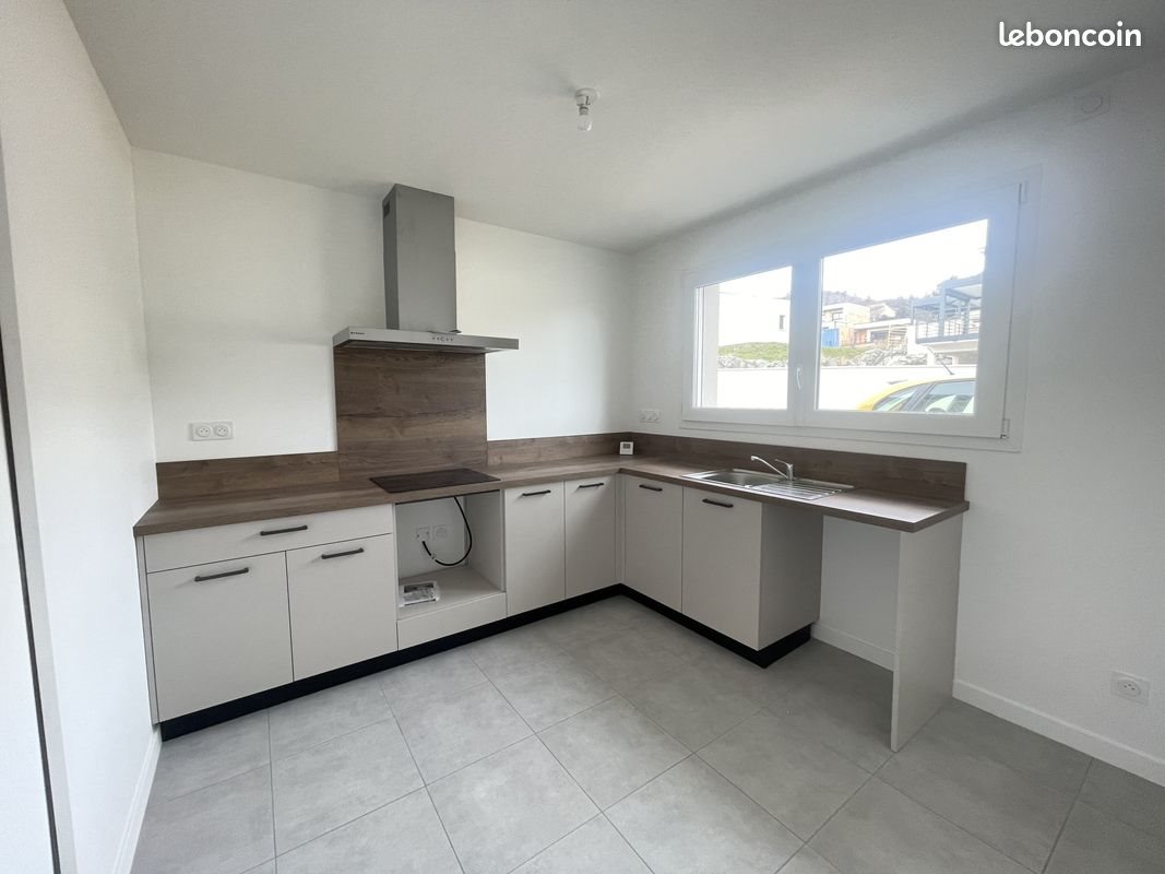 Maison à louer, 123m², Romagnat