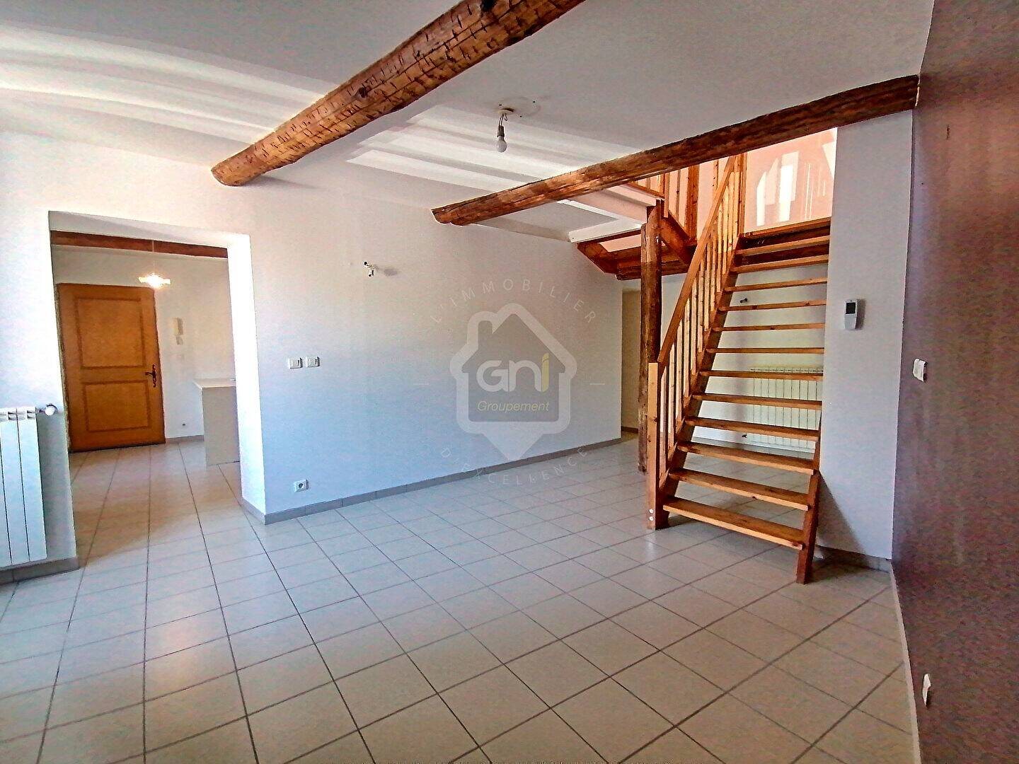 Appartement à louer, 75m², Courthézon