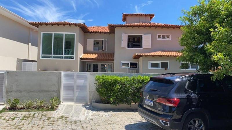 Purchase: House (28906-000)