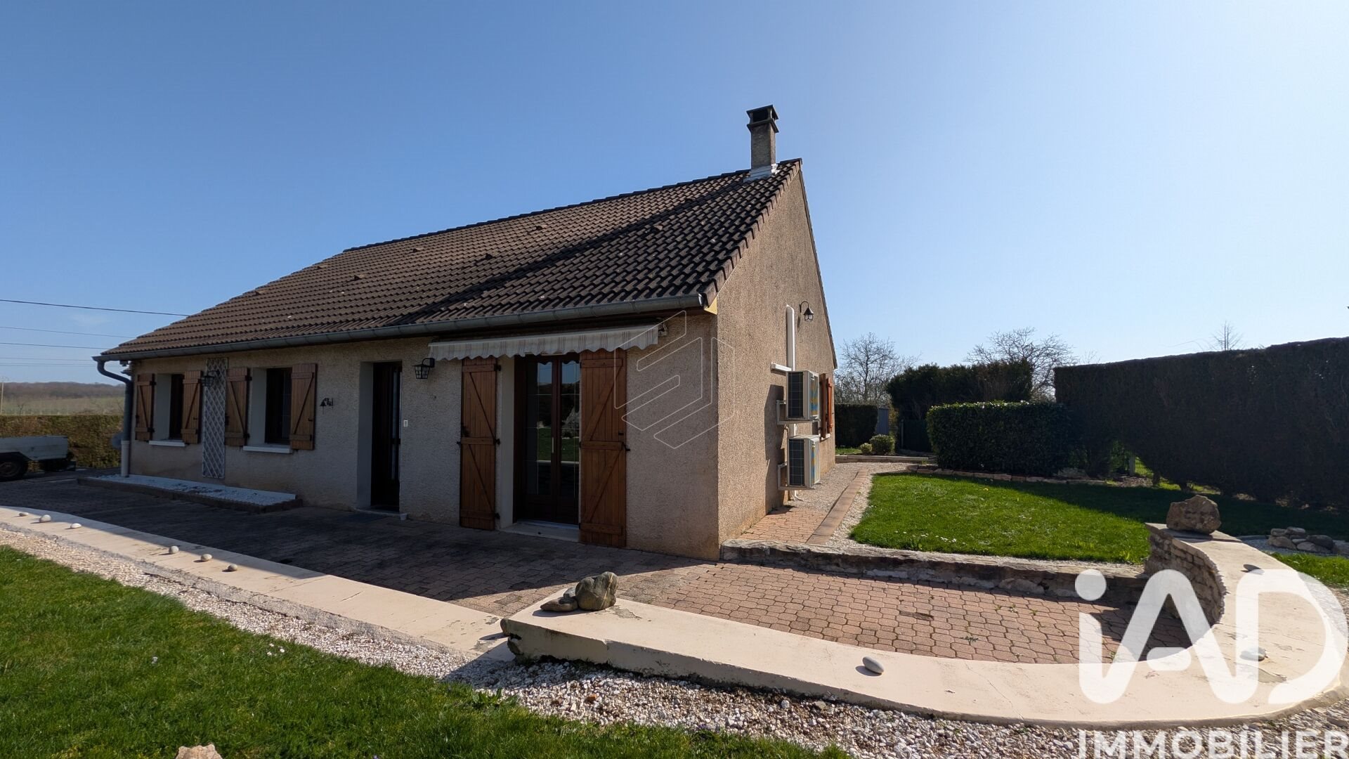 Maison à louer, 103m², Villebichot