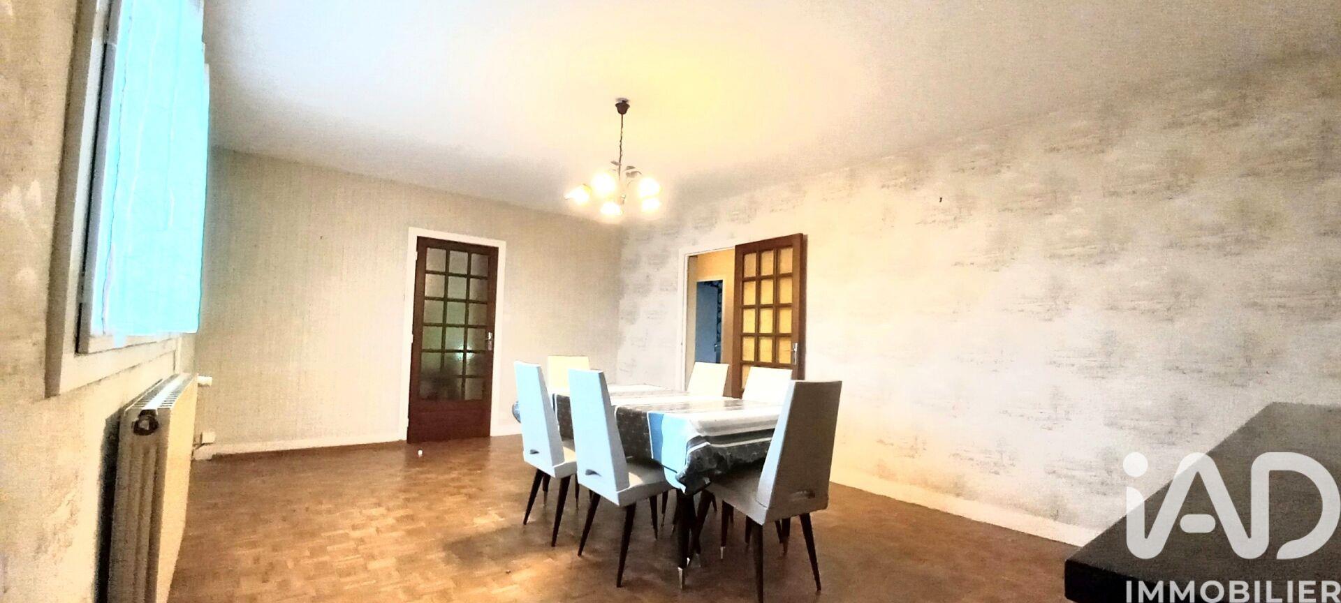 Maison à vendre, 127m², Saint-Yrieix-la-Perche