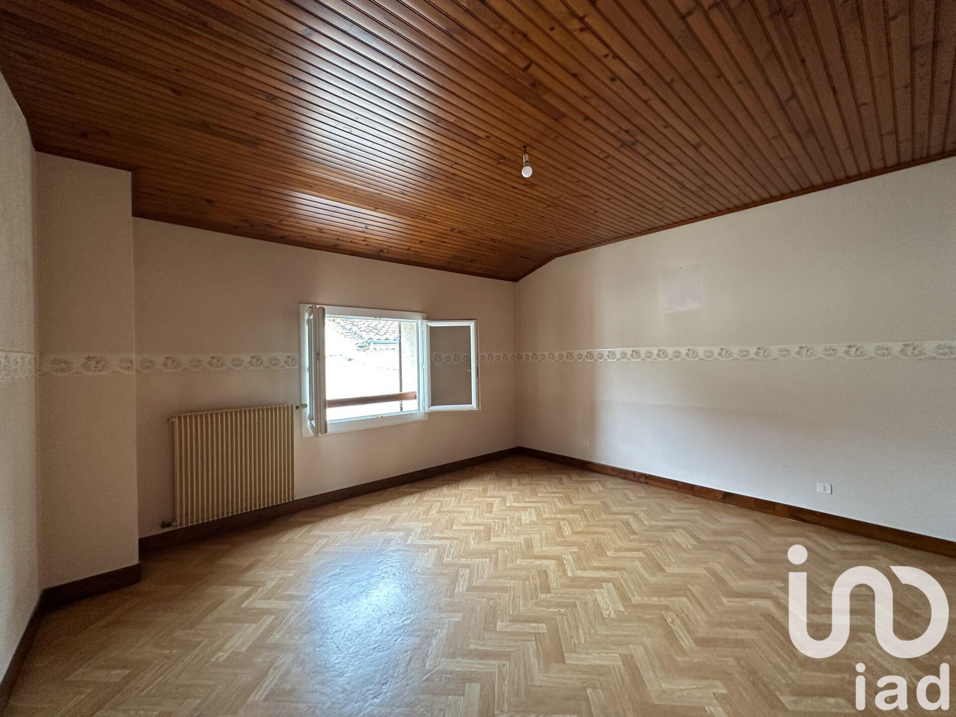 Maison à vendre, 80m², Sainte-Livrade-sur-Lot