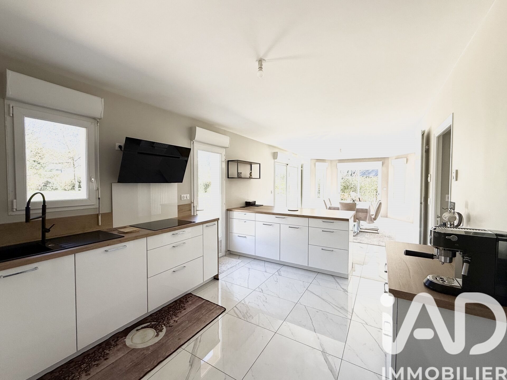 Maison à vendre, 166m², Bonchamp-lès-Laval