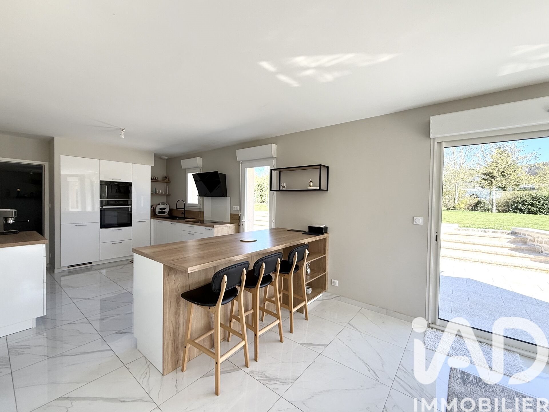 Maison à vendre, 166m², Bonchamp-lès-Laval