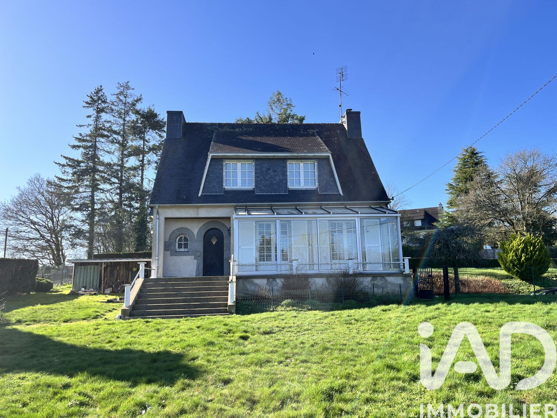 Maison à vendre, 108m², Plounévézel