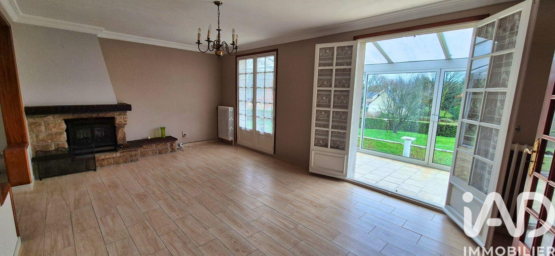 Maison à vendre, 108m², Plounévézel