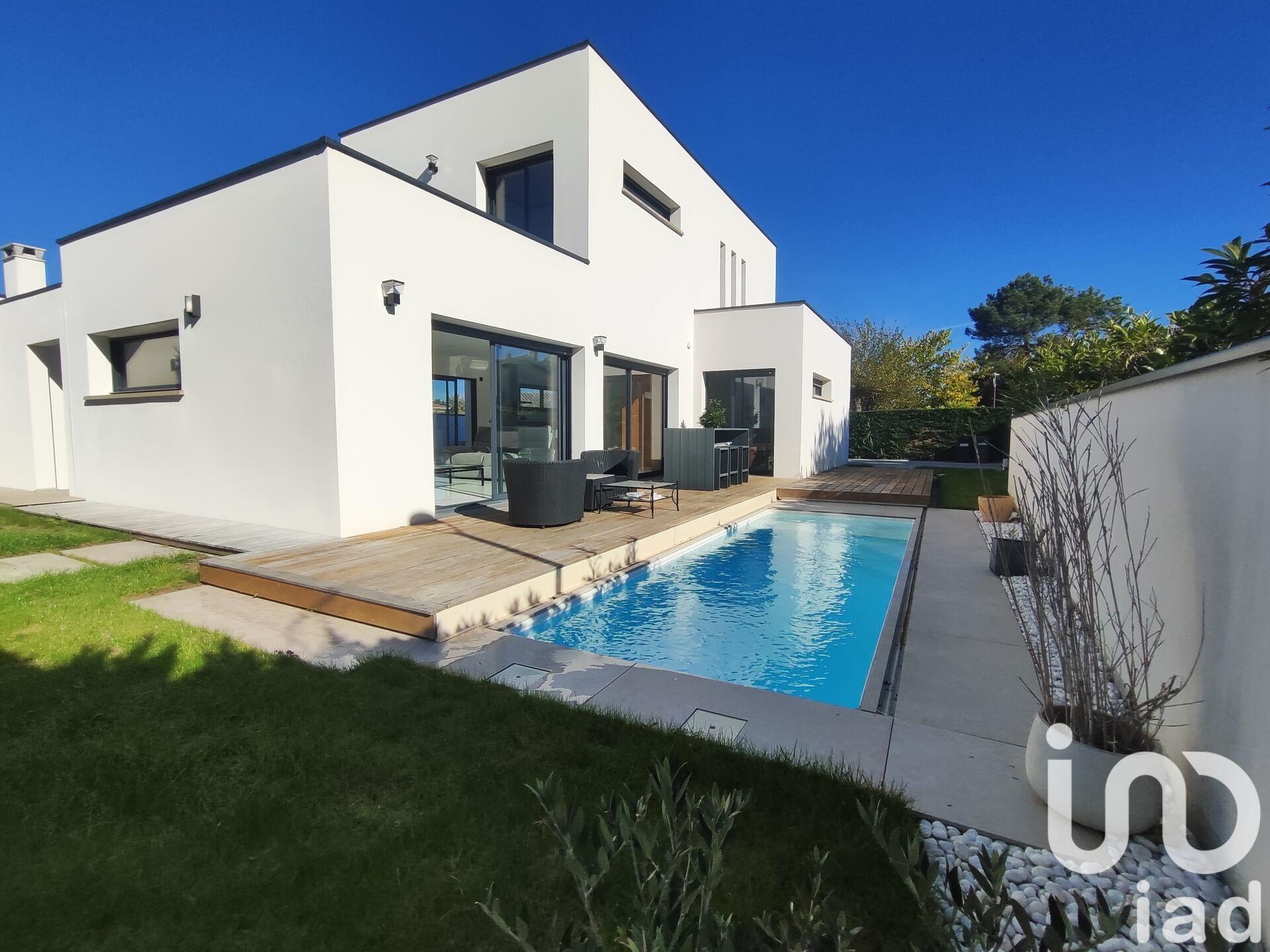 Maison à vendre, 130m², Artigues-près-Bordeaux