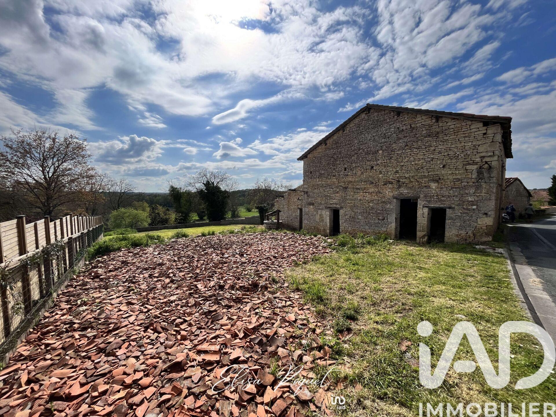 Maison à vendre, 95m², Aunac