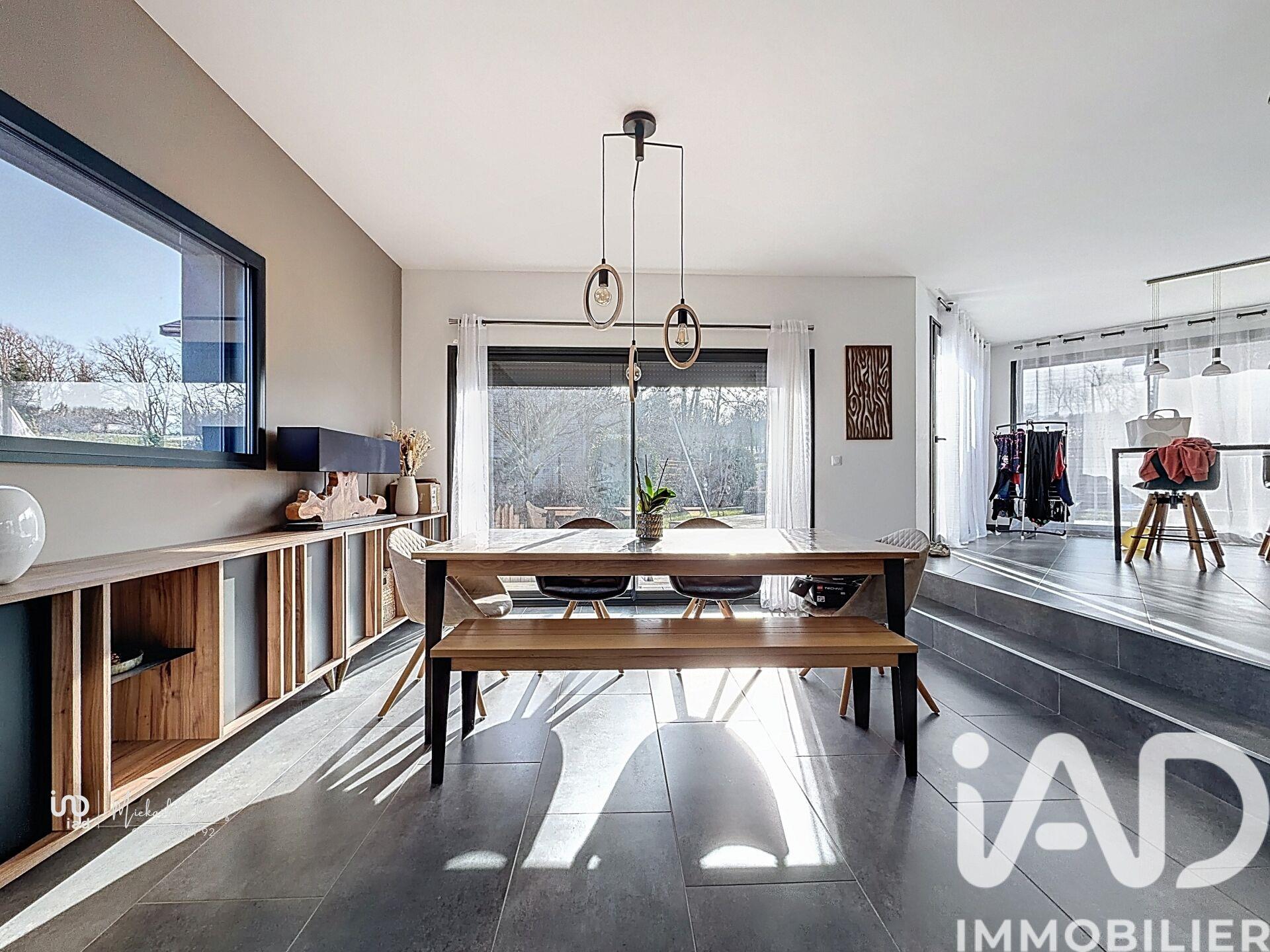 Maison à vendre, 159m², Pers-Jussy