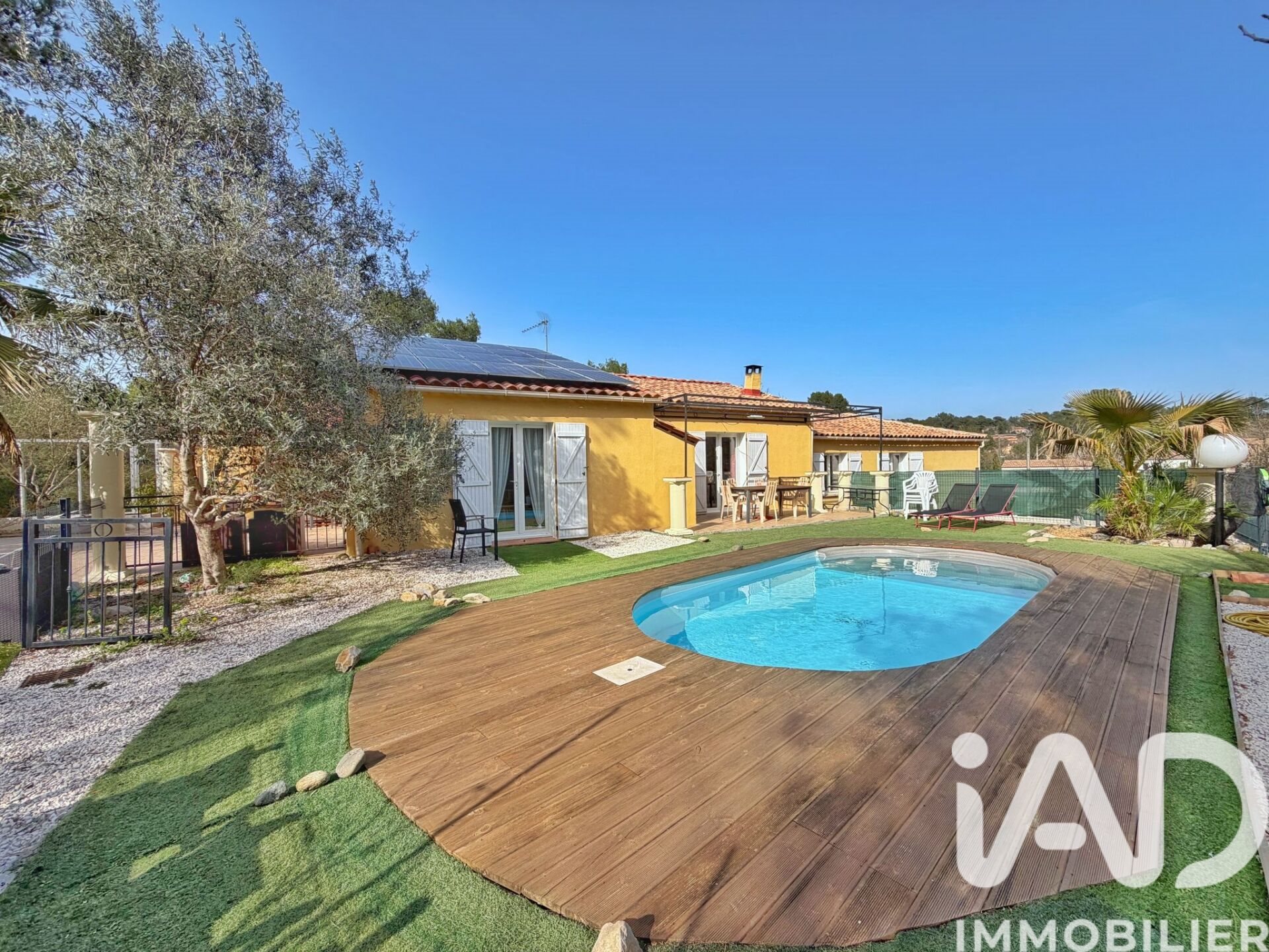 Maison à vendre, 200m², Rocbaron