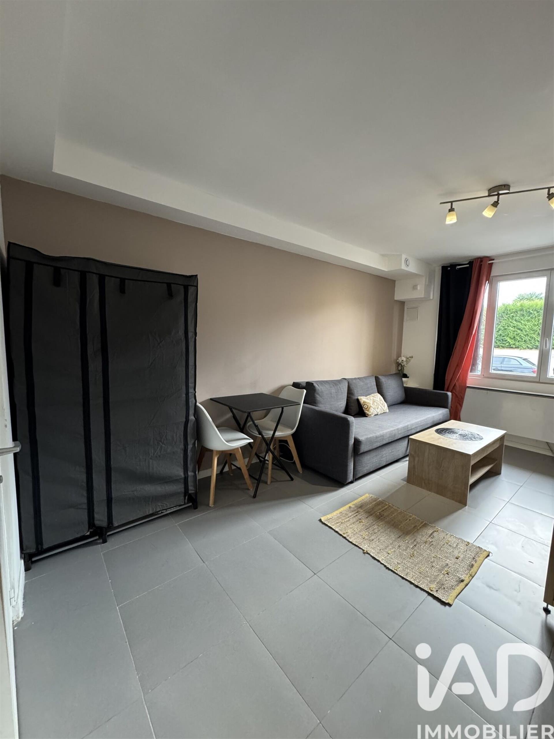 Appartement à louer, 21m², Corbeil-Essonnes