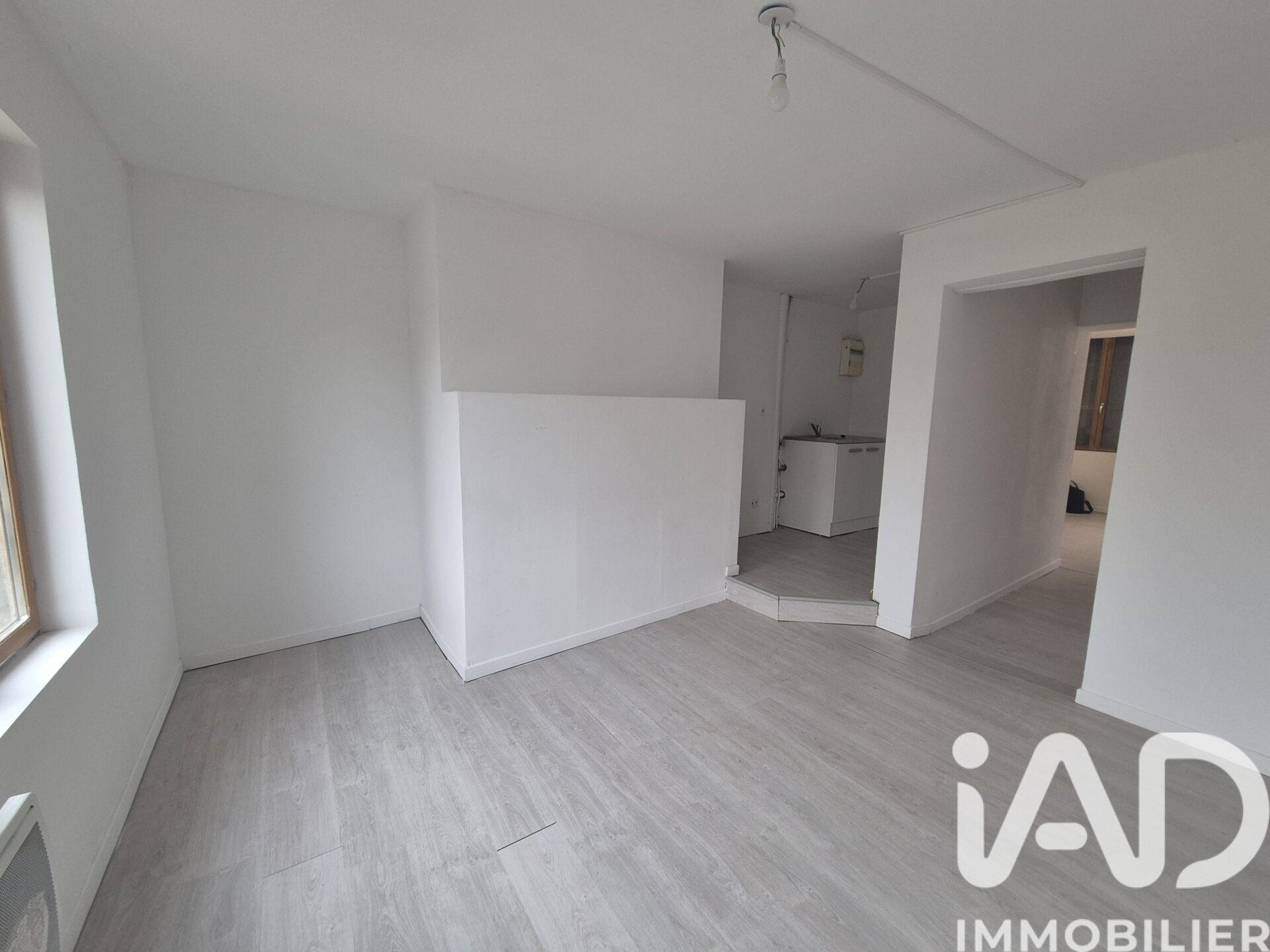 Maison à vendre, 80m², Wasigny