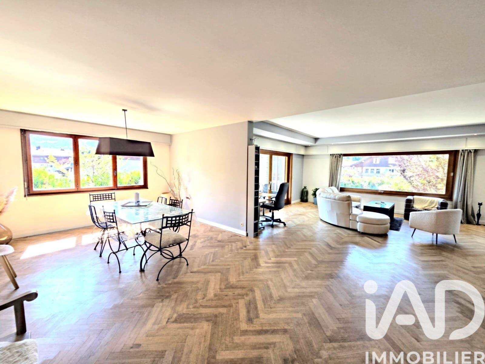 Maison à vendre, 307m², Sallanches