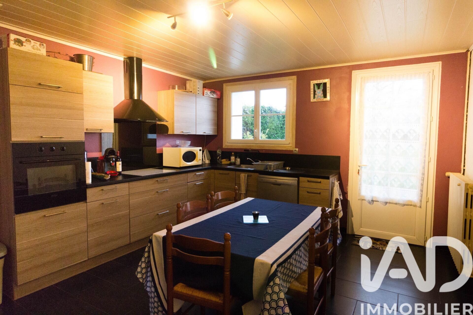 Maison à vendre, 117m², Exideuil