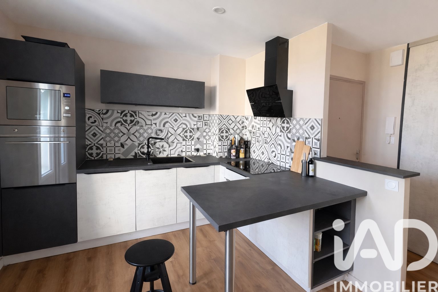 Appartement à vendre, 67m², Châteauneuf-du-Rhône