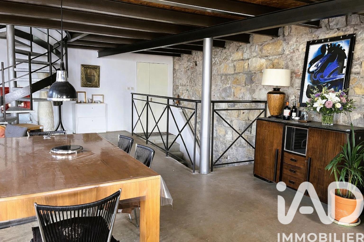 Maison à vendre, 245m², Villeneuve-de-Berg