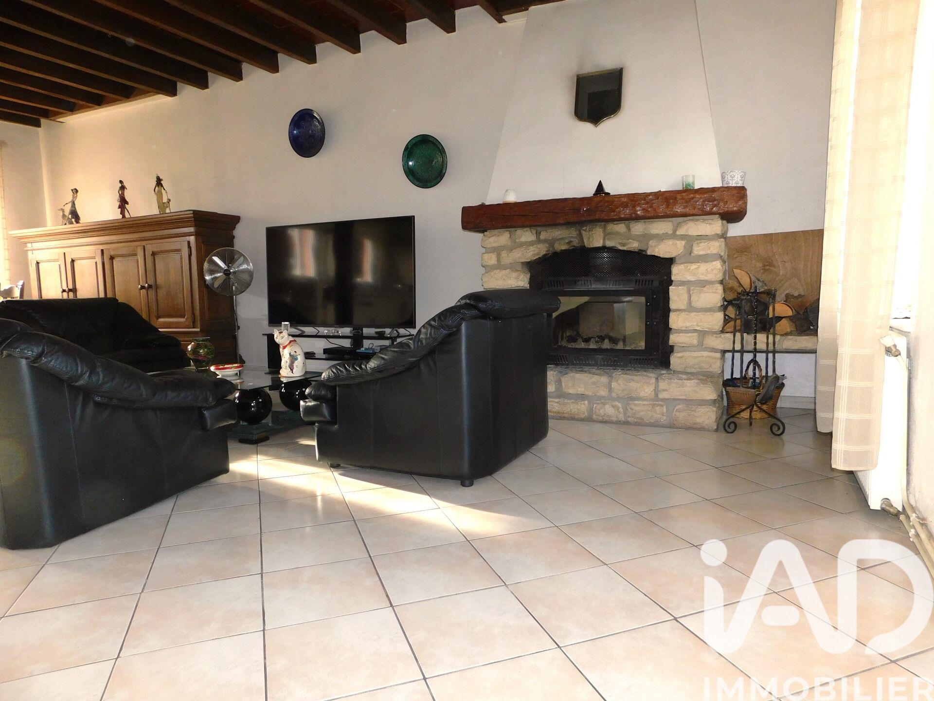 Maison à vendre, 211m², Salbris