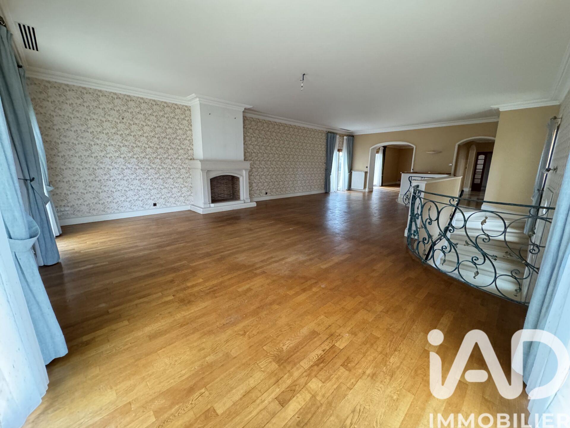 Maison à vendre, 293m², L'Isle-d'Espagnac