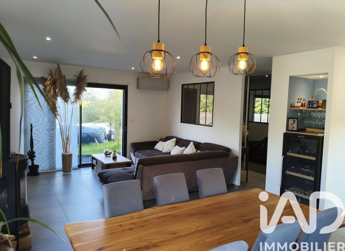 Maison à vendre, 128m², Romagnat