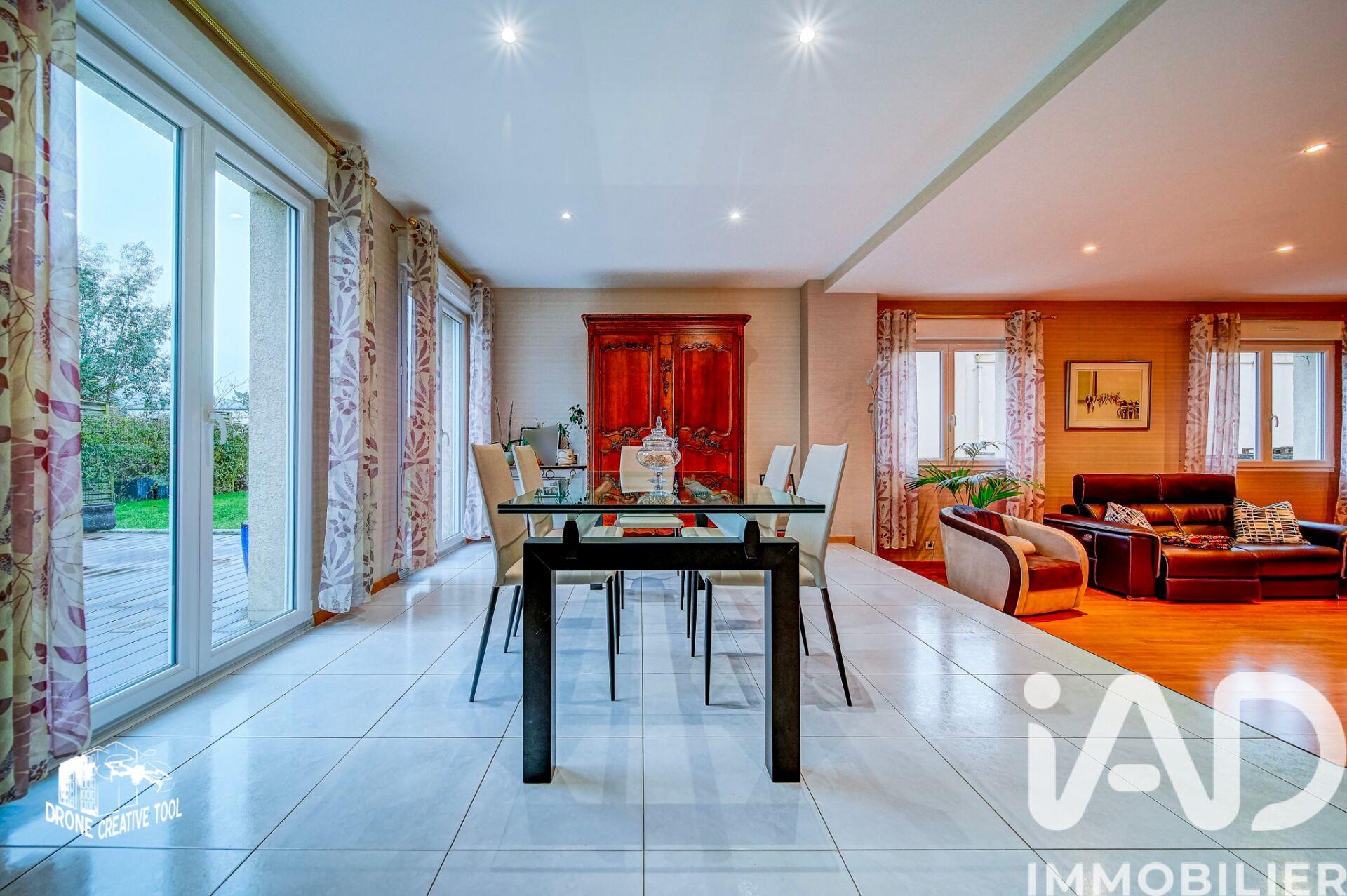 Maison à vendre, 192m², Marly