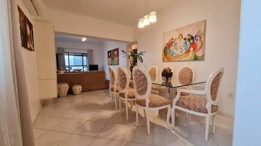 Purchase: Apartment (88330-003)