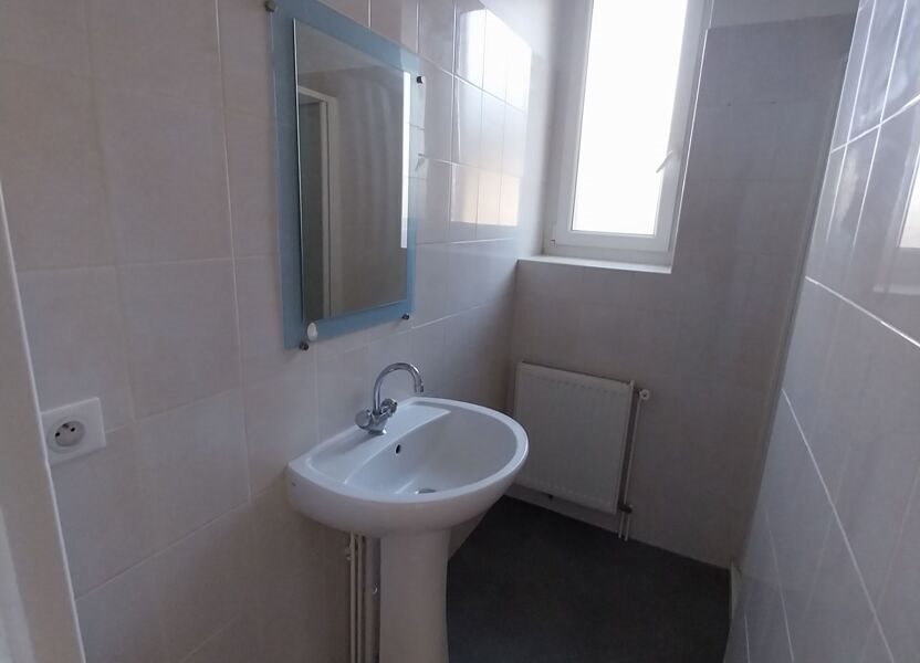 Appartement à louer, 44m², Saint-Yrieix-la-Perche