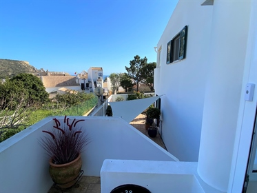 Cosy 3 Bedroom Townhouse with Lovely Sea Views Located at Luz
