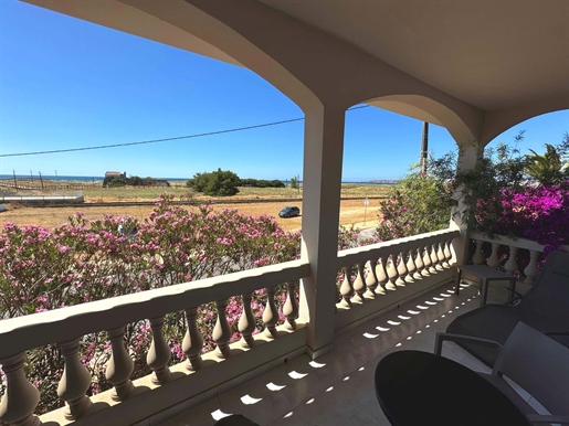 Villa mit 8 Schlafzimmern in der ersten Reihe in Meia Praia mit unglaublicher Aussicht auf das Meer