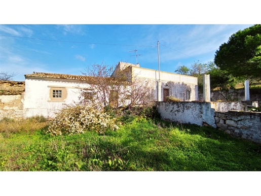 Propriété composée de 3 maisons jumelées, Gorjões, Algarve