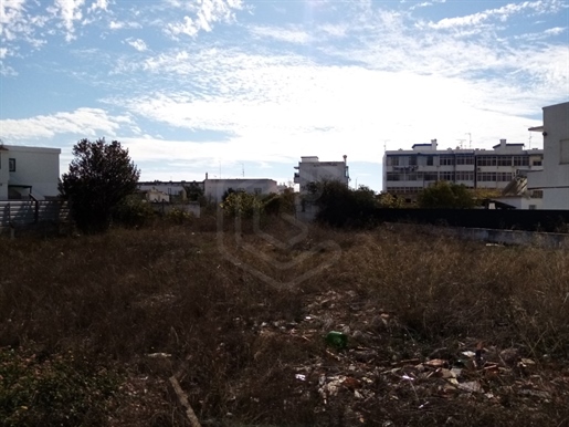 Land in urban space for construction at height, Olhão, Algarve