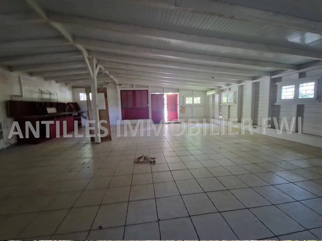 6 room luxury House for sale in Fort-de-France, Martinique