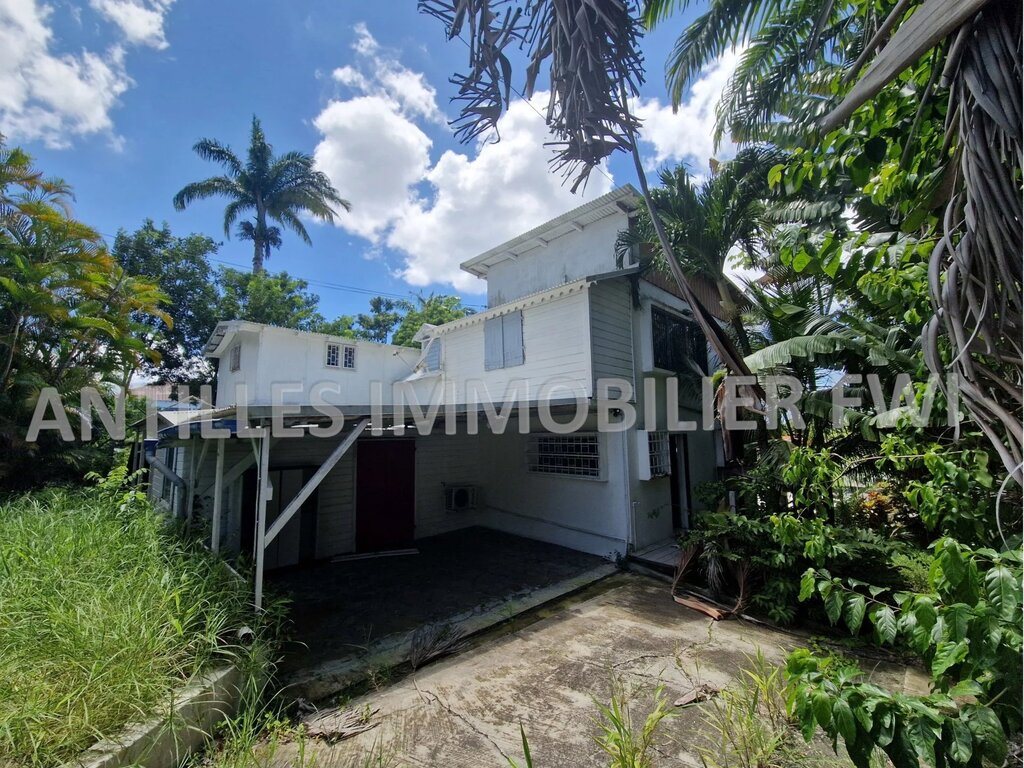 6 room luxury House for sale in Fort-de-France, Martinique