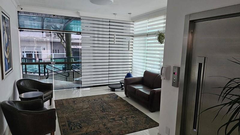 Purchase: Apartment (11030-000)