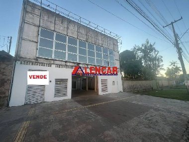 Kauf: Geschäftsräume (76820-001)