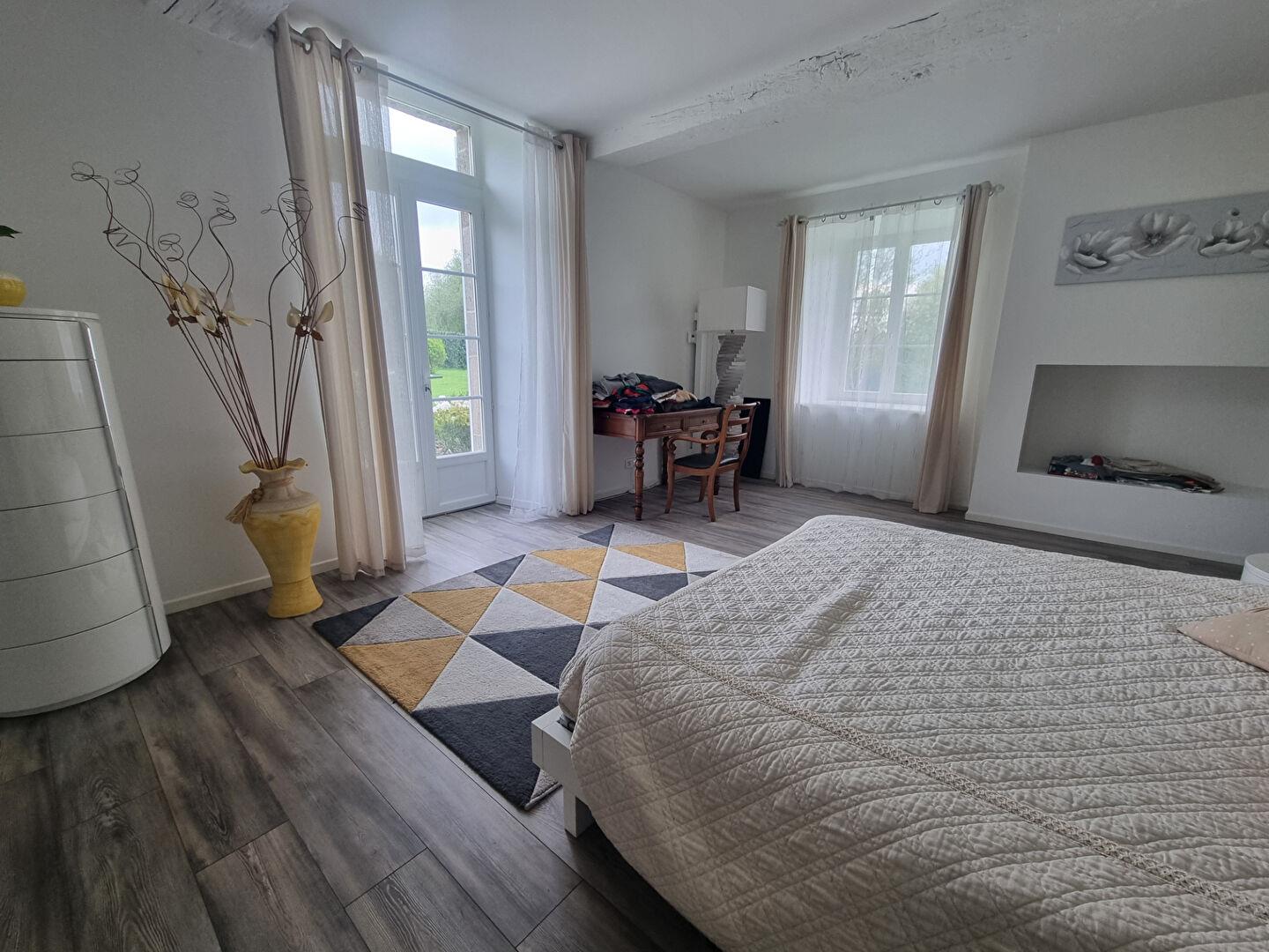 Köp: Hus (50300)