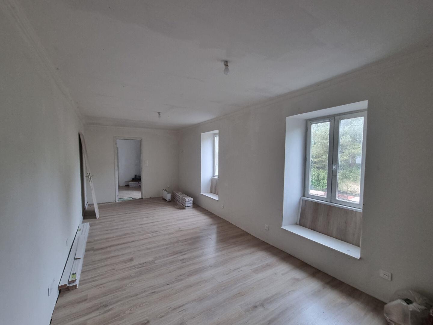 Appartement à vendre, 50m², Saint-Hilaire-du-Harcouët
