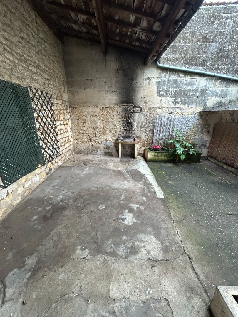 Maison à louer, 87m², Jonzac