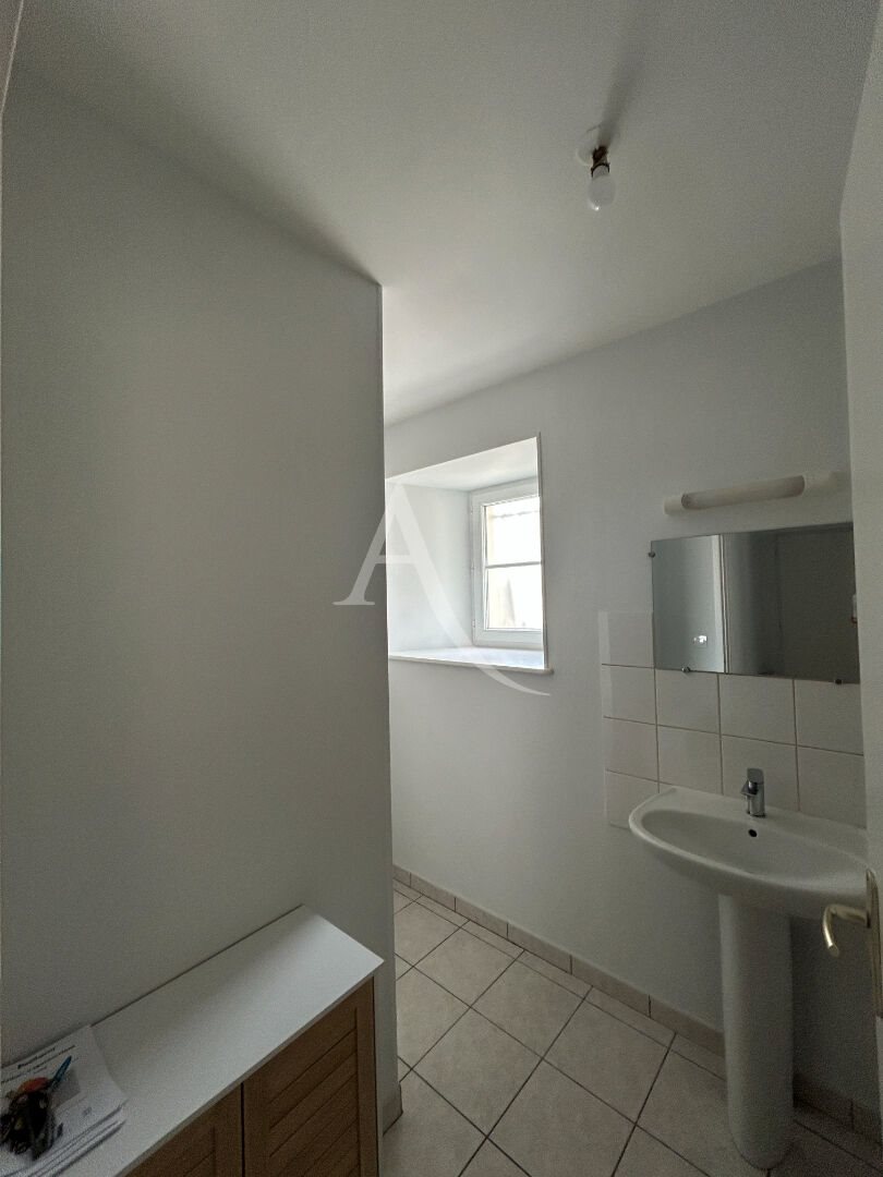 Maison à louer, 88m², Saint-Germain-de-Lusignan