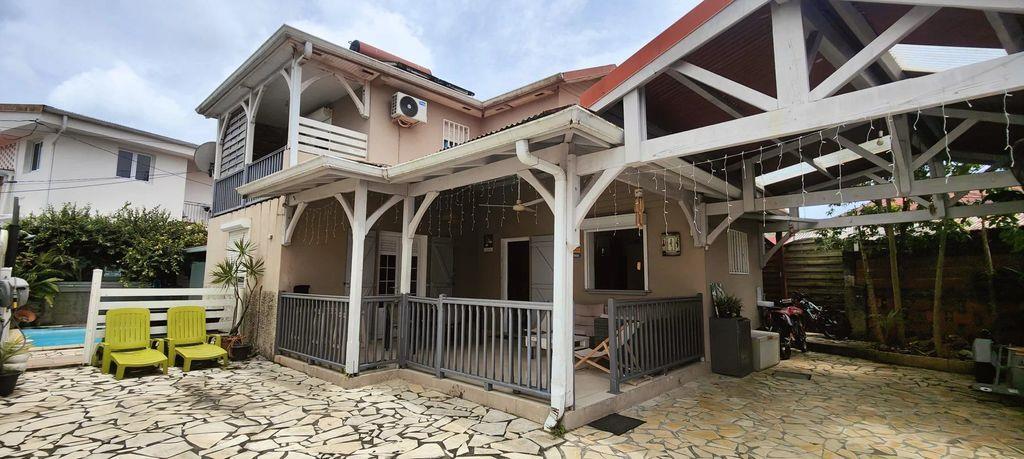 5 room luxury Villa for sale in Saint-Esprit, Martinique