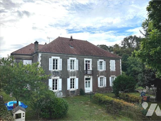 Maison à vendre, 420m², Lesperon