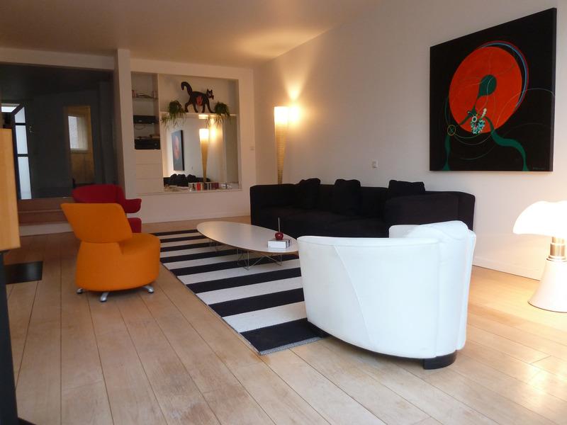 Superbe Maison de Centre Ville à la Roche sur Yon avec Piscine Interieure et 2 Garages