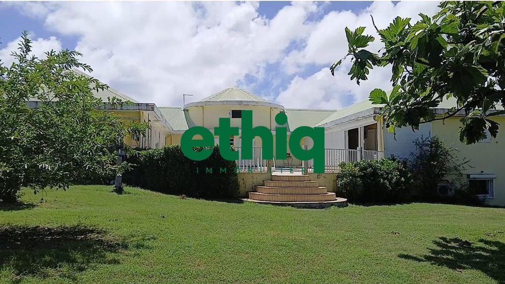 13 room luxury House for sale in Saint-François, Guadeloupe