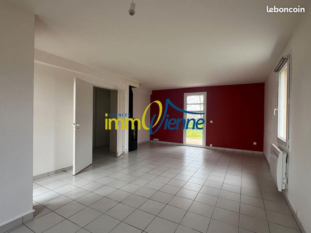 Maison à louer, 135m², Gouex