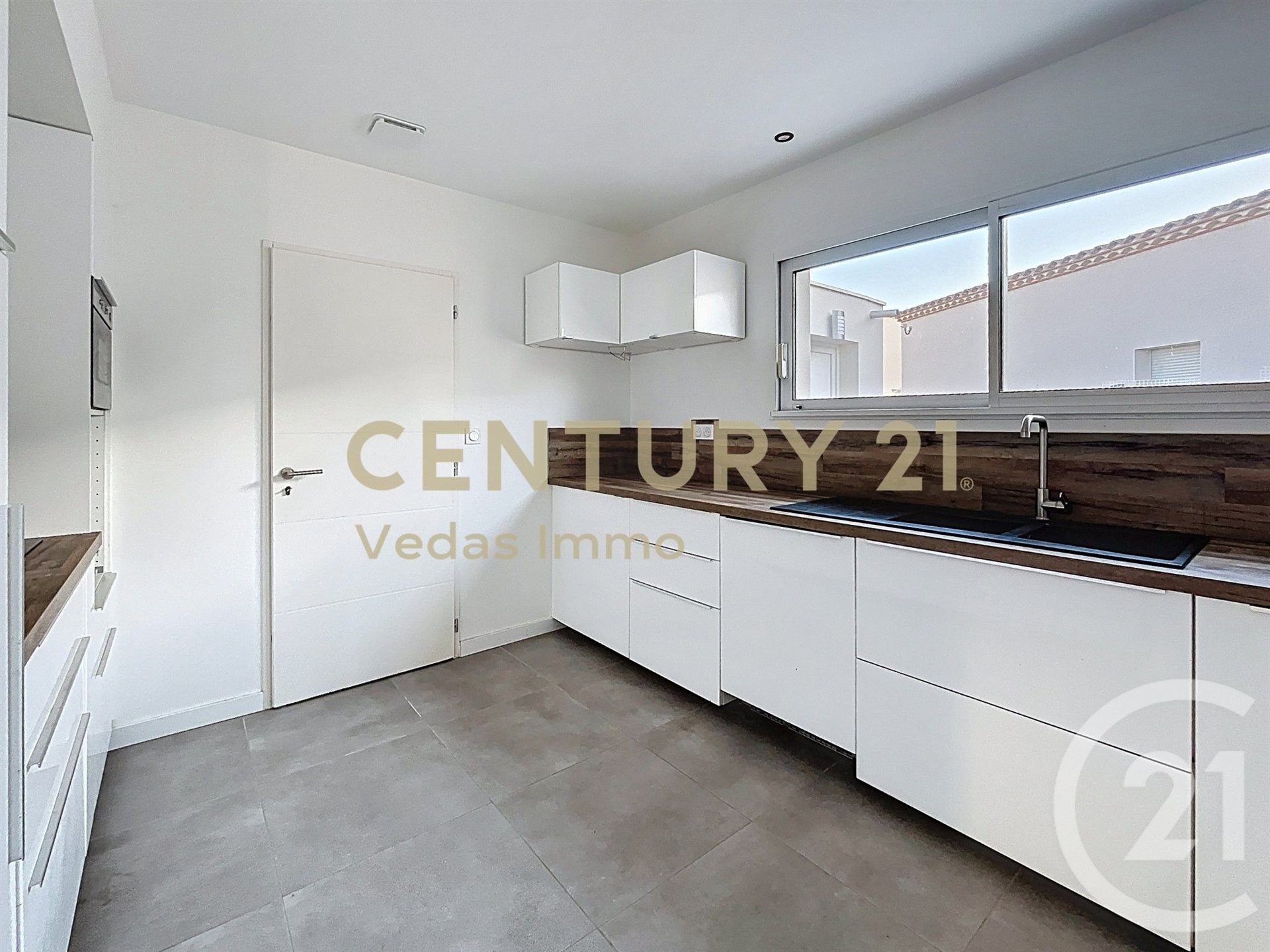 Maison à louer, 102m², Montbazin