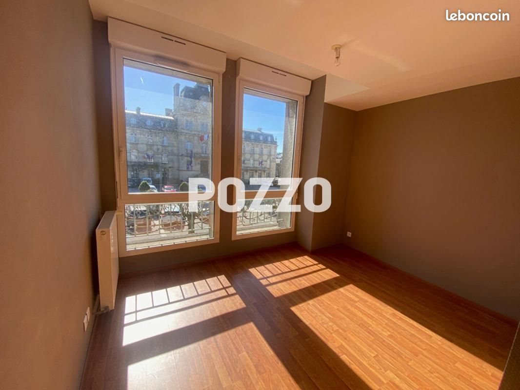 Appartement à louer, 74m², Coutances