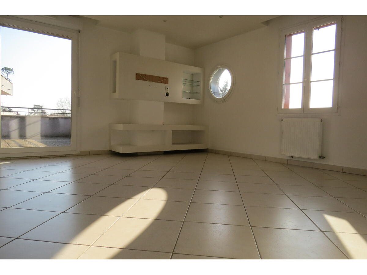Appartement à vendre, 93m², Pont-de-Chéruy