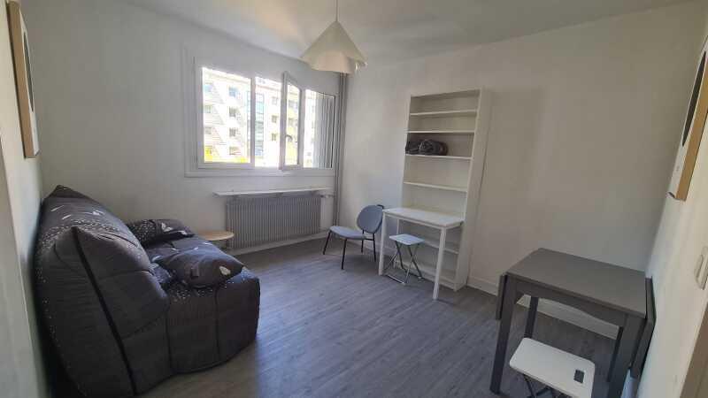 Maison à louer, 24m², Orléans