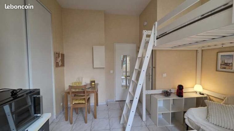 Appartement à louer, 18m², Orléans